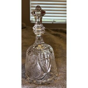 Vintage Chrystal Daisy bell etched floral design
